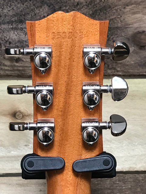 Gibson Montana J-45 Studio Antique Natural 2023