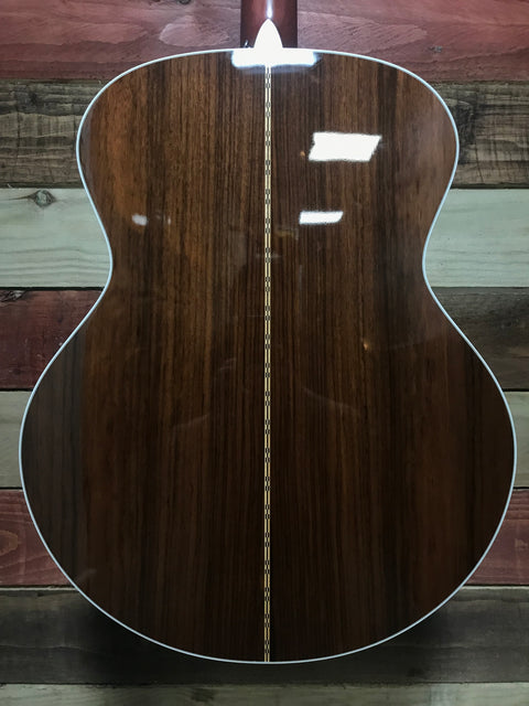 Martin Grand J-28LSE Baritone Natural 2012