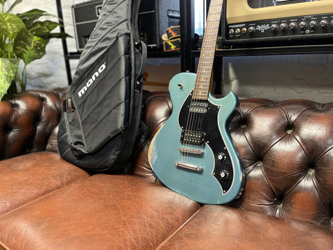 Novo Guitars Solus H2 Pelham Blue