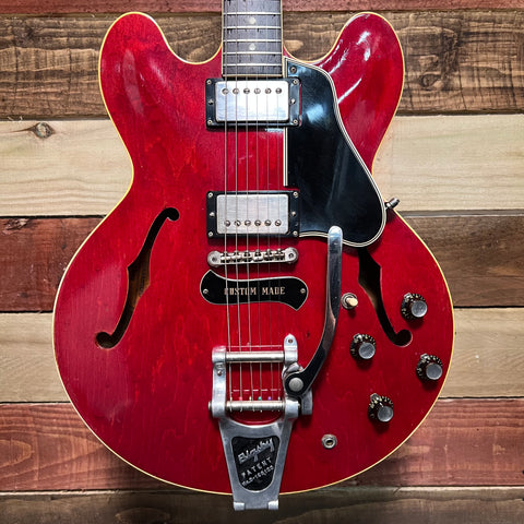 Gibson ES-335TD with Bigsby Cherry 1961
