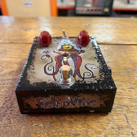JAM Pedals RetroVibe Custom Shop Verion I Hand Painted With Jam Expression Pedal 2019