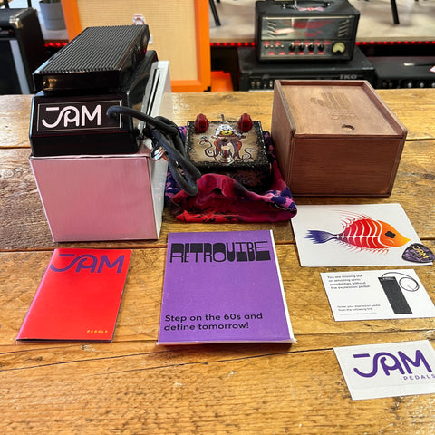 JAM Pedals RetroVibe Custom Shop Verion I Hand Painted With Jam Expression Pedal 2019