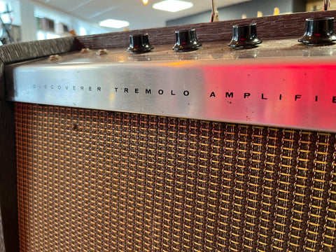 Gibson GA-8T Discoverer "Tremolo Amplifier" 1965