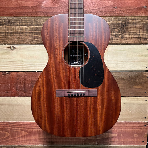 Martin 0-10E Retro Jason Isbell Signature 2025 (NEW)