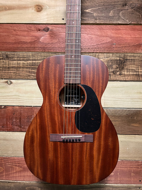 Martin 0-10E Retro Jason Isbell Signature 2025 (NEW)