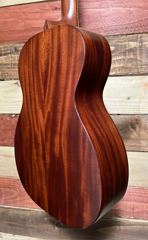 Martin 0-10E Retro Jason Isbell Signature 2025 (NEW)