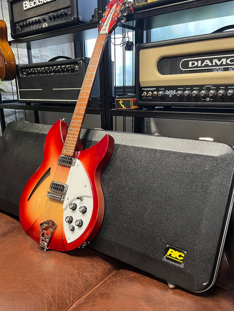 Rickenbacker 330/12 Fireglo 2003