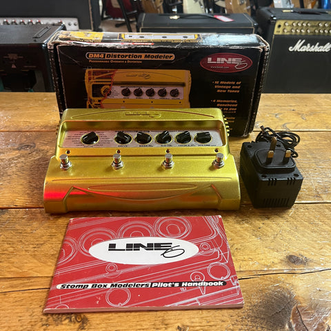 Line 6 DM4 Distortion Modeler 2010s - Gold