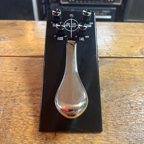 Gamechanger Audio Plus Sustain Pedal 2010s - Black