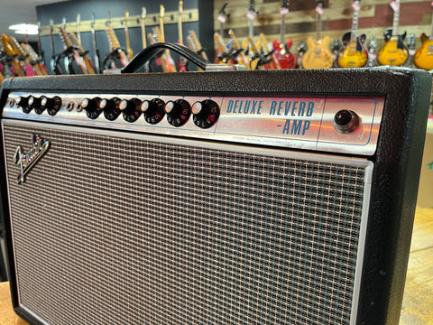 Fender Deluxe Reverb "Drip Edge" AB763 22-Watt 1x12" Guitar Combo 1968- Silverface 115v