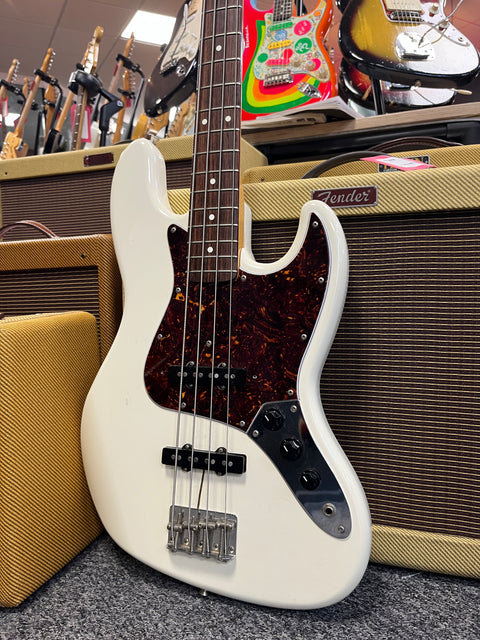 Fender JV Jazz 62 Bass Squier Series MIJ 1983