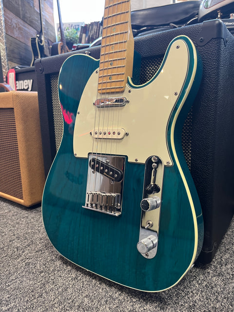 Fender American Deluxe Telecaster (3-Pickup) Maple Neck 1999 - Teal Green Transparent