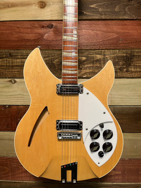 Rickenbacker 360 V64 2001 - Mapleglo