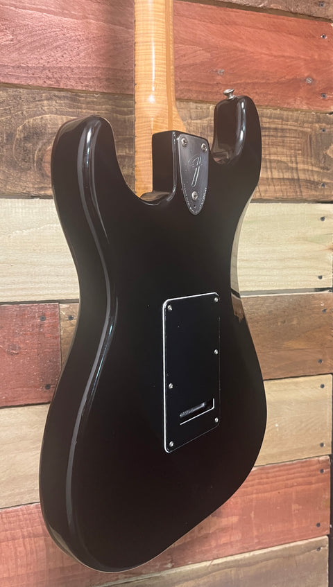 Fender Stratocaster with Maple Fretboard 1979 - Black Re-Finish