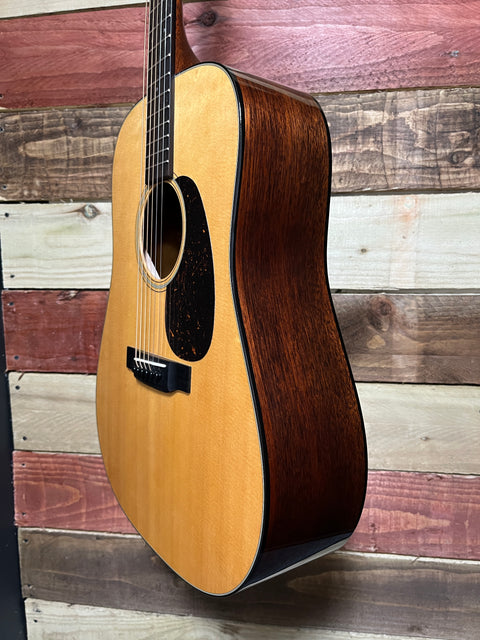 Martin Standard Series D-18 2024 Natural
