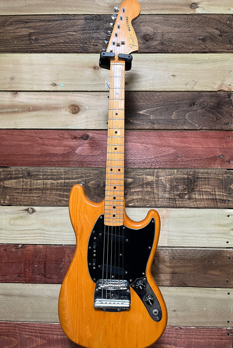 Fender Mustang Guitar with Maple Fretboard 1978-79 Natural