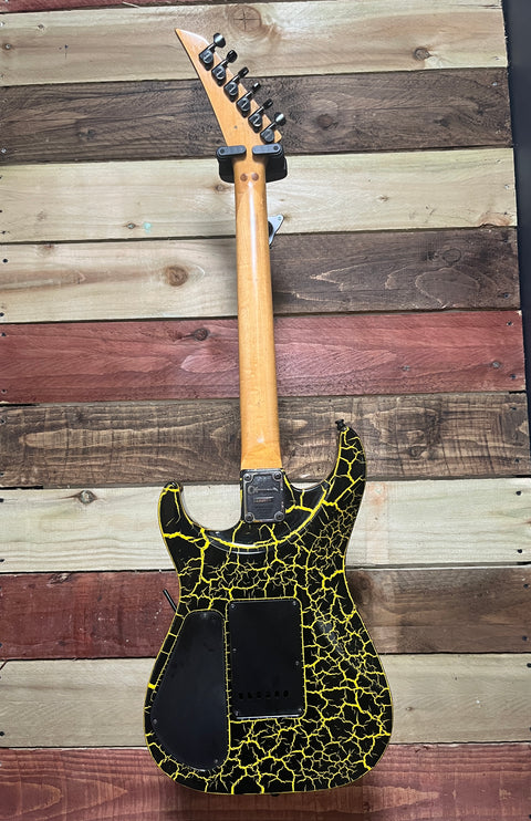 Charvel DK-085 HS Dinky 1989 - Yellow Crackle