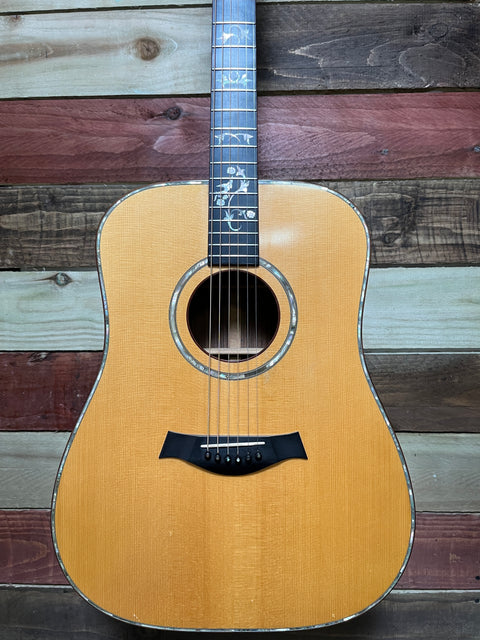 Taylor 910 1993 Dreadnought Acoustic