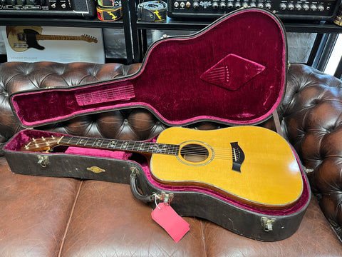 Taylor 910 1993 Dreadnought Acoustic