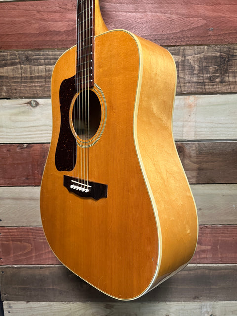 Guild G-37 1977 Blond