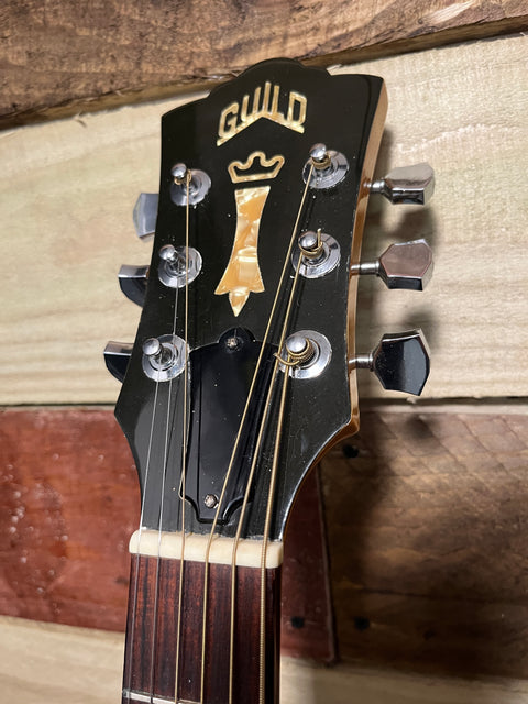Guild G-37 1977 Blond