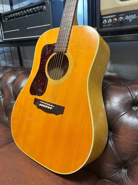 Guild G-37 1977 Blond