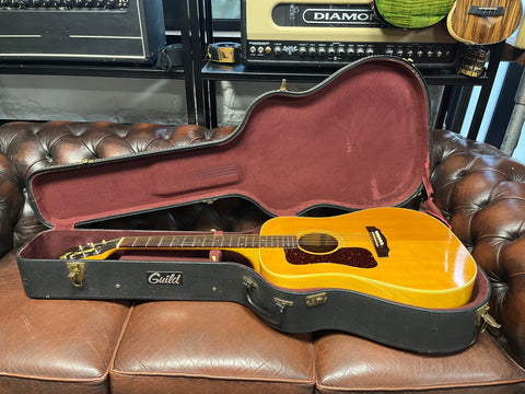 Guild G-37 1977 Blond