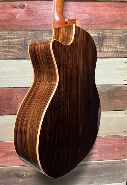 Taylor 814ce Electro Acoustic - 2011 USA
