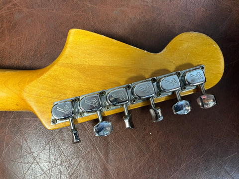 Fender Jaguar with Maple Fretboard 1968 Lake Placid Blue