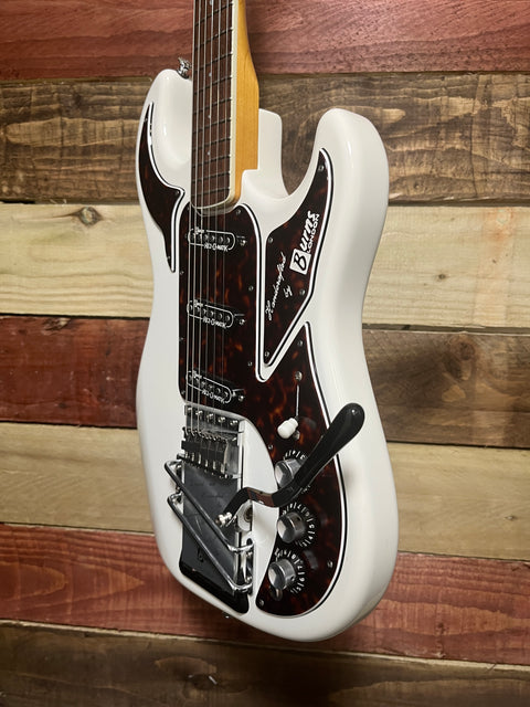 Burns The Marvin 40th anniversary legend 2004 Shadows white Number 819