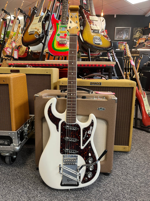 Burns The Marvin 40th anniversary legend 2004 Shadows white Number 819