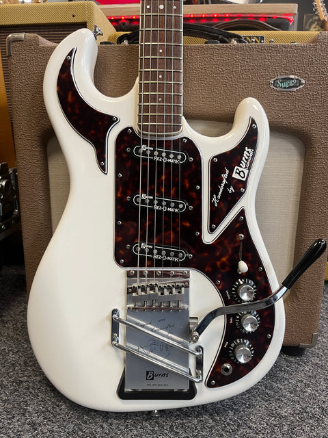 Burns The Marvin 40th anniversary legend 2004 Shadows white Number 819
