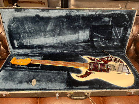 Burns The Marvin 40th anniversary legend 2004 Shadows white Number 819