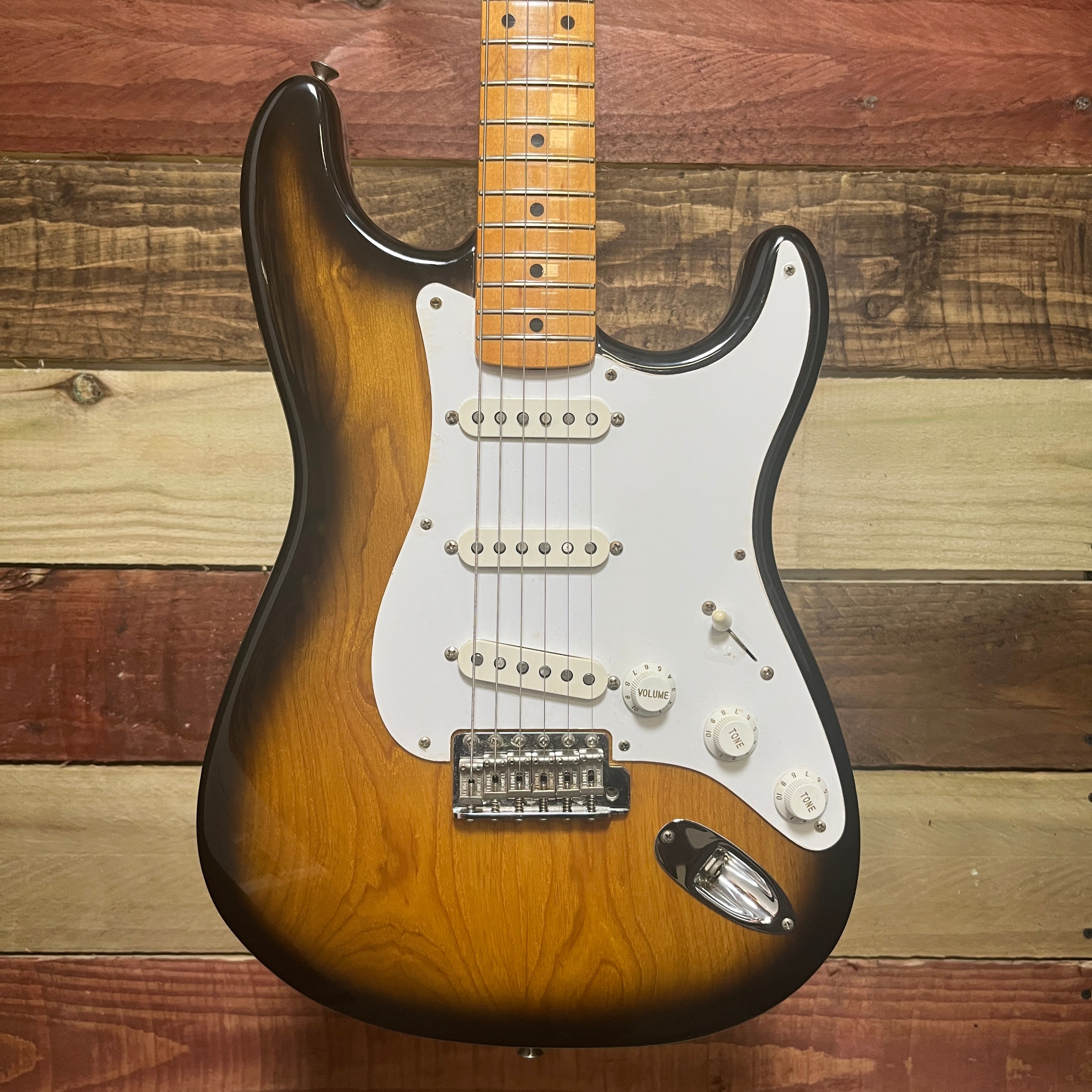 Fender Limited Edition 40th Anniversary 1954 Reissue Stratocaster