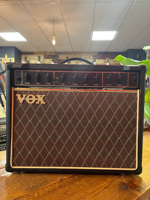 Vox VR30R Valve Reactor 2-Channel 30-Watt 1x10" Guitar Combo 2021