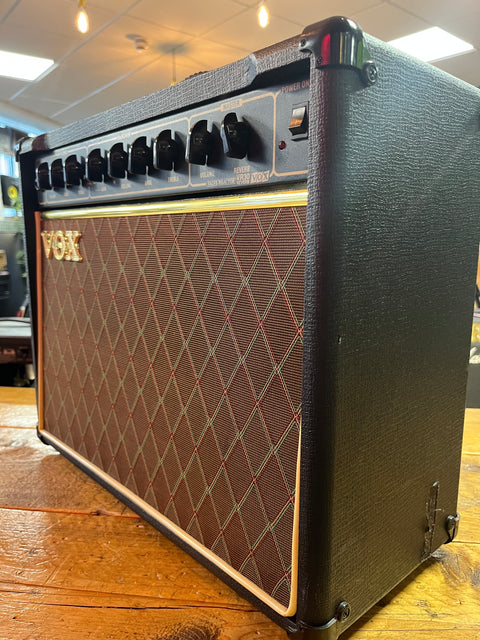 Vox VR30R Valve Reactor 2-Channel 30-Watt 1x10" Guitar Combo 2021