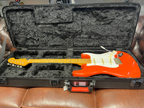Fender Classic Series '50s Stratocaster 2007- Fiesta Red