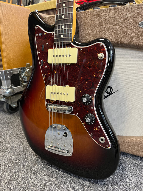 Fender American Professional Jazzmaster RW 3-Color Sunburst 2023