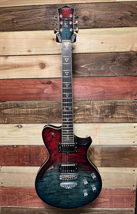 Valiant Smith Hollow 2025 - Charm Blue