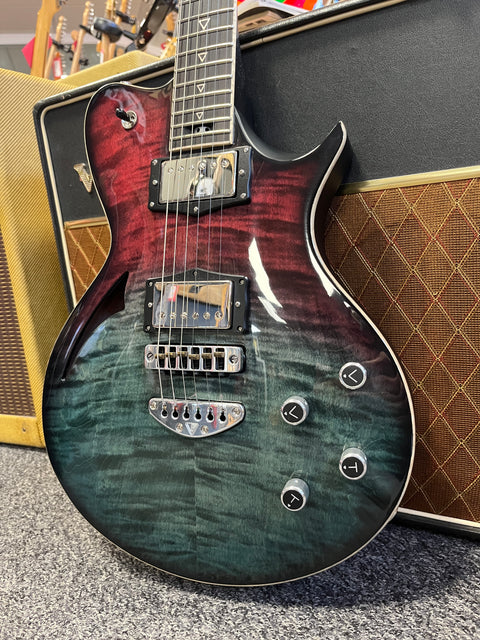 Valiant Smith Hollow 2025 - Charm Blue