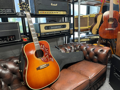 Gibson Custom Shop Historic 1960 Hummingbird ADJ 2021 Heritage Cherry Sunburst