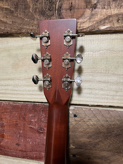 Martin Vintage Series HD-28V (Custom HD-28) 2011 - Natural