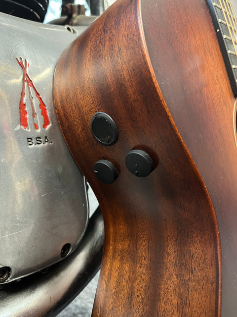 Martin Retro Series 00-15E 2016 Sunburst