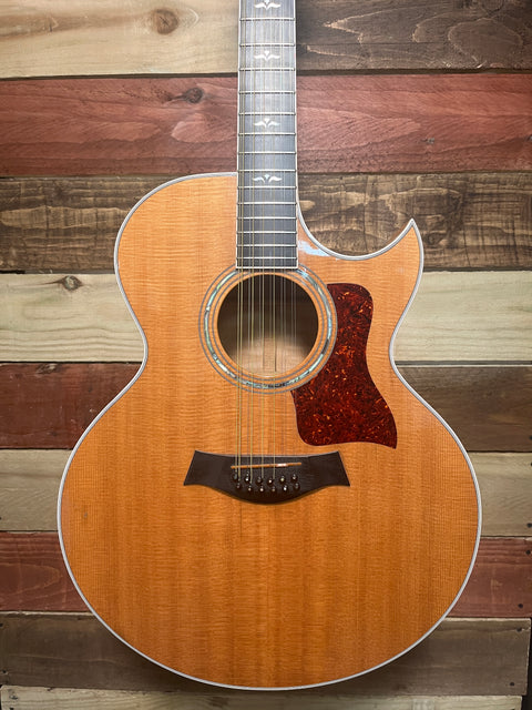 Taylor 655 12 String Maple Flame Florentine Cutaway Electro Acoustic Natural 1996