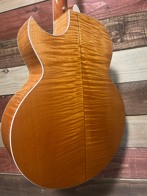 Taylor 655 12 String Maple Flame Florentine Cutaway Electro Acoustic Natural 1996