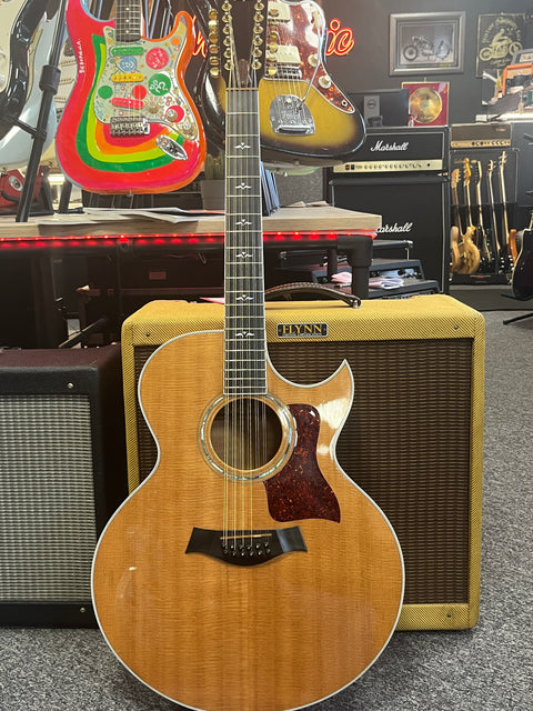 Taylor 655 12 String Maple Flame Florentine Cutaway Electro Acoustic Natural 1996
