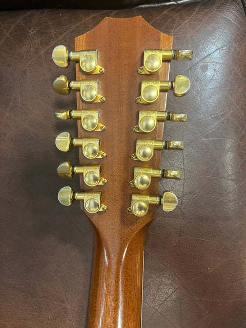 Taylor 655 12 String Maple Flame Florentine Cutaway Electro Acoustic Natural 1996