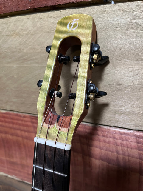 Flight Comet EQ-A Tenor Ukulele Solid Maple/Mango Tone Woods W/Pickup 2024 - Green Flame