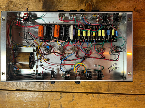 Ceriatone "Lightning" Matchless Clone Criatone Britsh Tone 18 Watt EL84-ECC-83S AllTube amplifier head 2015 - Purple