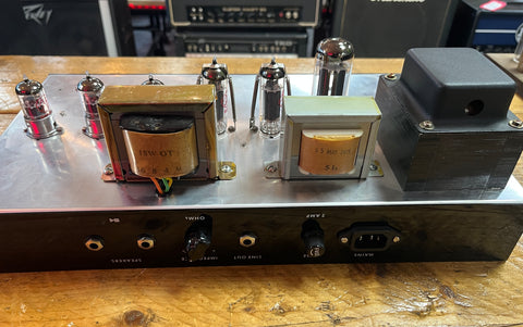 Ceriatone "Lightning" Matchless Clone Criatone Britsh Tone 18 Watt EL84-ECC-83S AllTube amplifier head 2015 - Purple